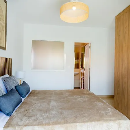 Дом отдыха With A Private Swimming Pool *